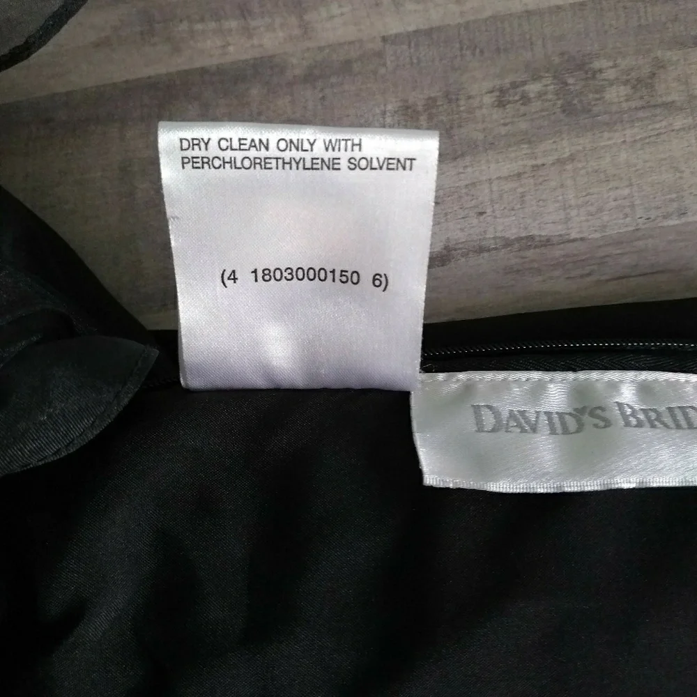 David's Bridal Girls Size 6 Black Dress with Bow - Picture 4 of 6